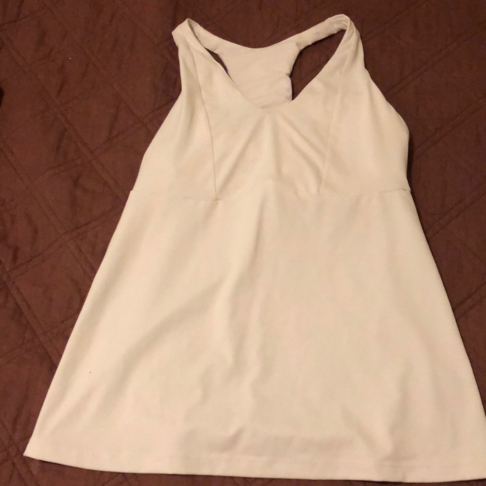 Fabletics built in sports bra top